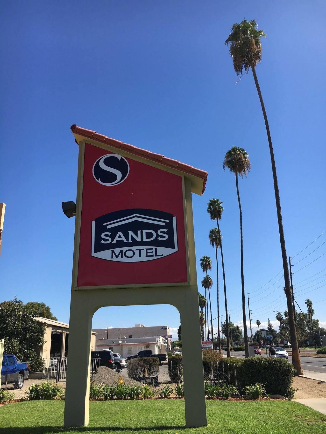 Sands 2*