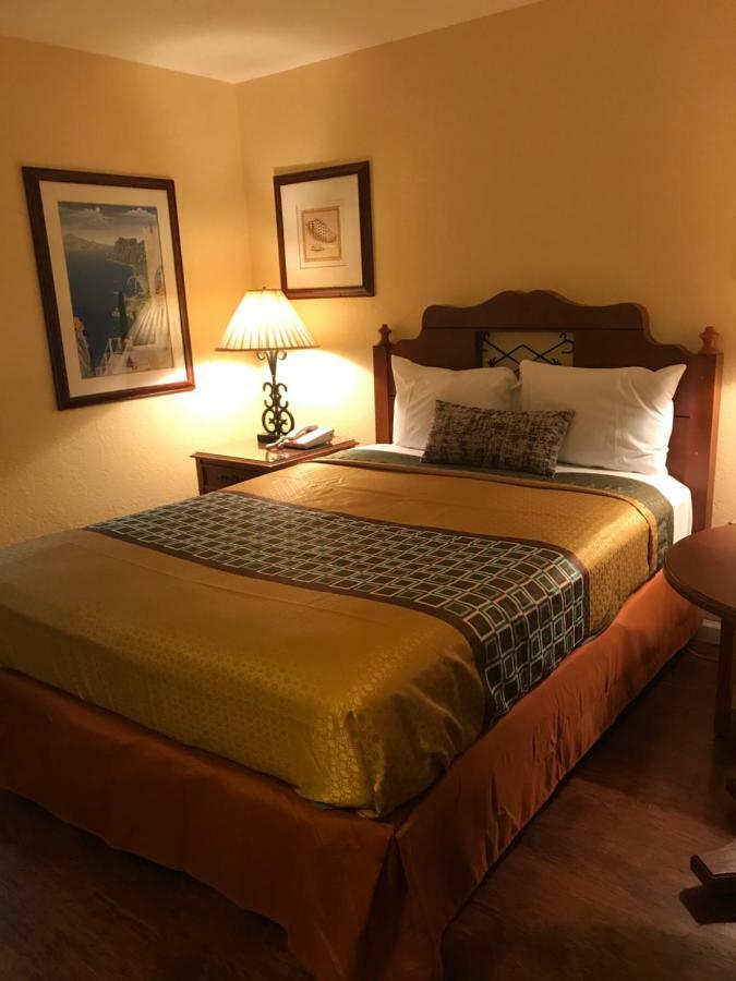 Motel Sands