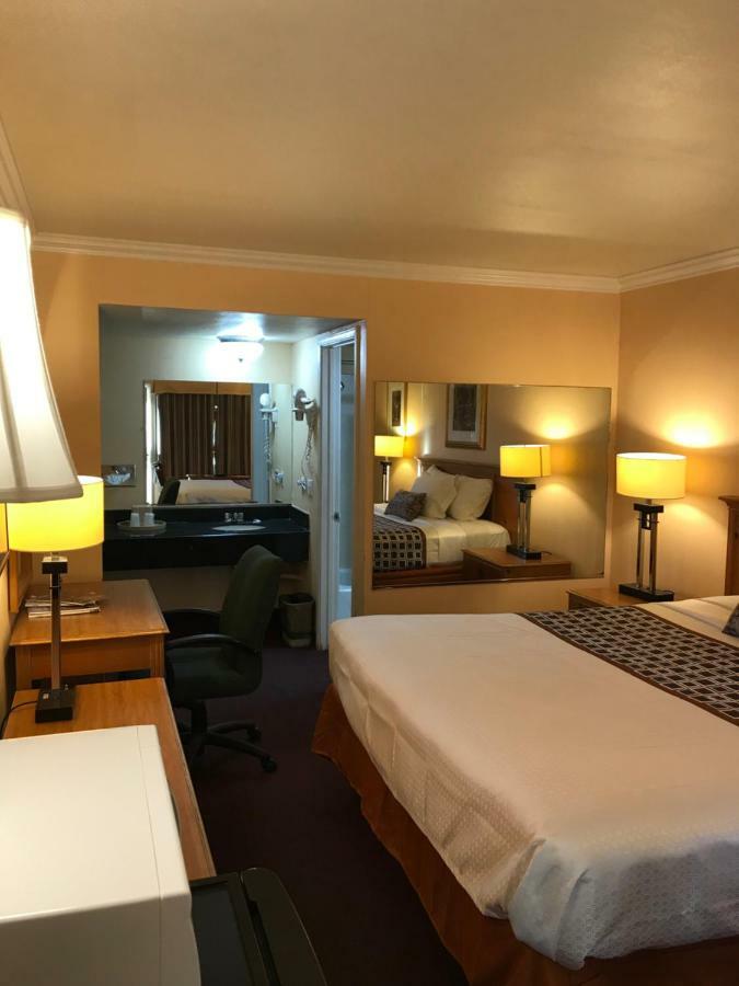 Sands 2* Riverside